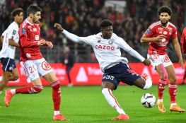1ère titularisation en Ligue 1 pour Carlos BALEBA avec Lille