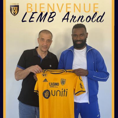 Arnold LEMB a rejoint le Hyères 83 FC