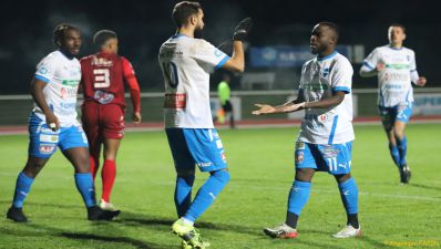 Daouda BASSOCK buteur contre Saint-Nazaire AF avec Pouzauges Bocages