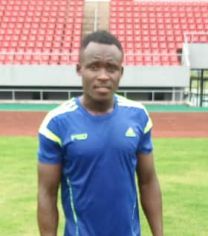 Aristide MEDJO buteur décisif dans le derby Union Douala / New Stars