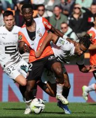 Darlin YONGWA à nouveau brillant dans le derby face à Rennes