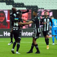Un nouveau doublé en Süper Lig pour l‘incontournable Vincent ABOUBAKAR