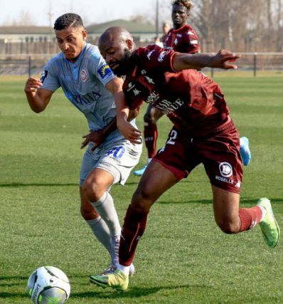 Didier LAMKEL ZE joue en amical avec le FC Metz